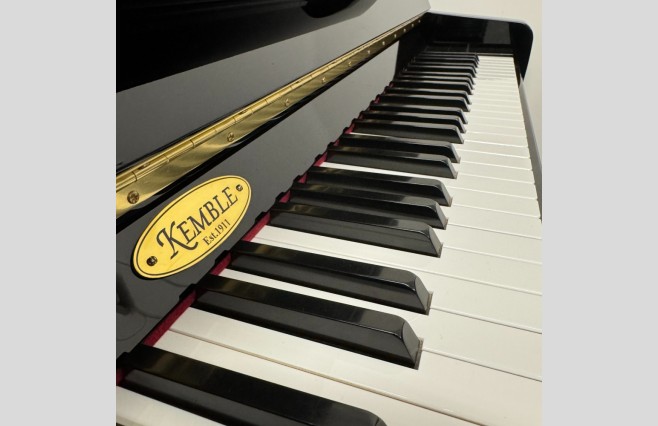 Kemble K121CL Upright Piano | Polished Ebony Finish | UK Delivery In Days | Warranty | P/X | Finance Options | Includes Stool, Home Tuning | Used | Serial Number J30267220 - Image 9